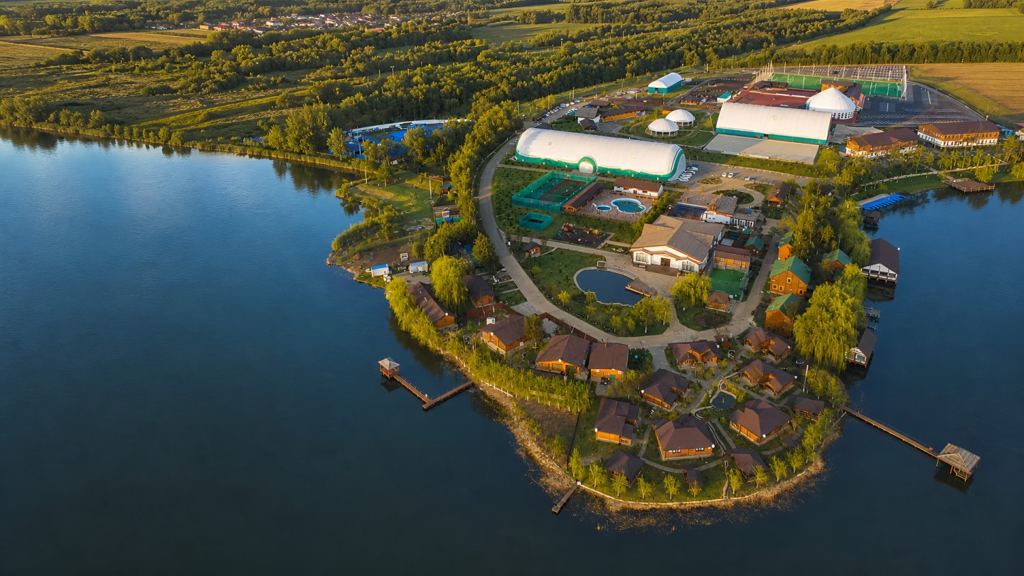 COUNTRYSIDE RESORT CLUB «USADBA FAMILIA»